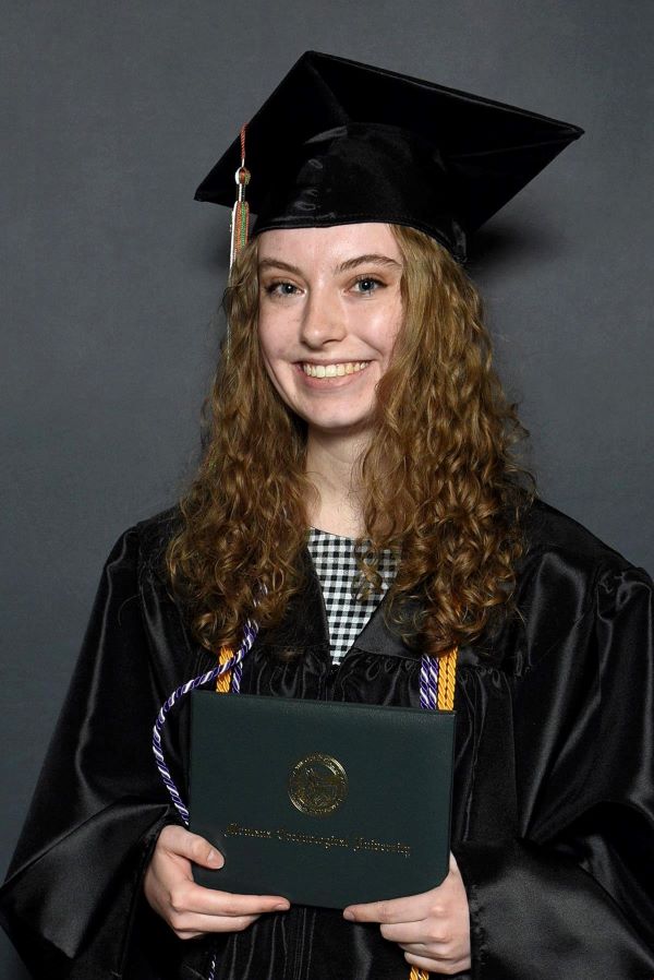 !Katelyn Rapp in her cap and gown