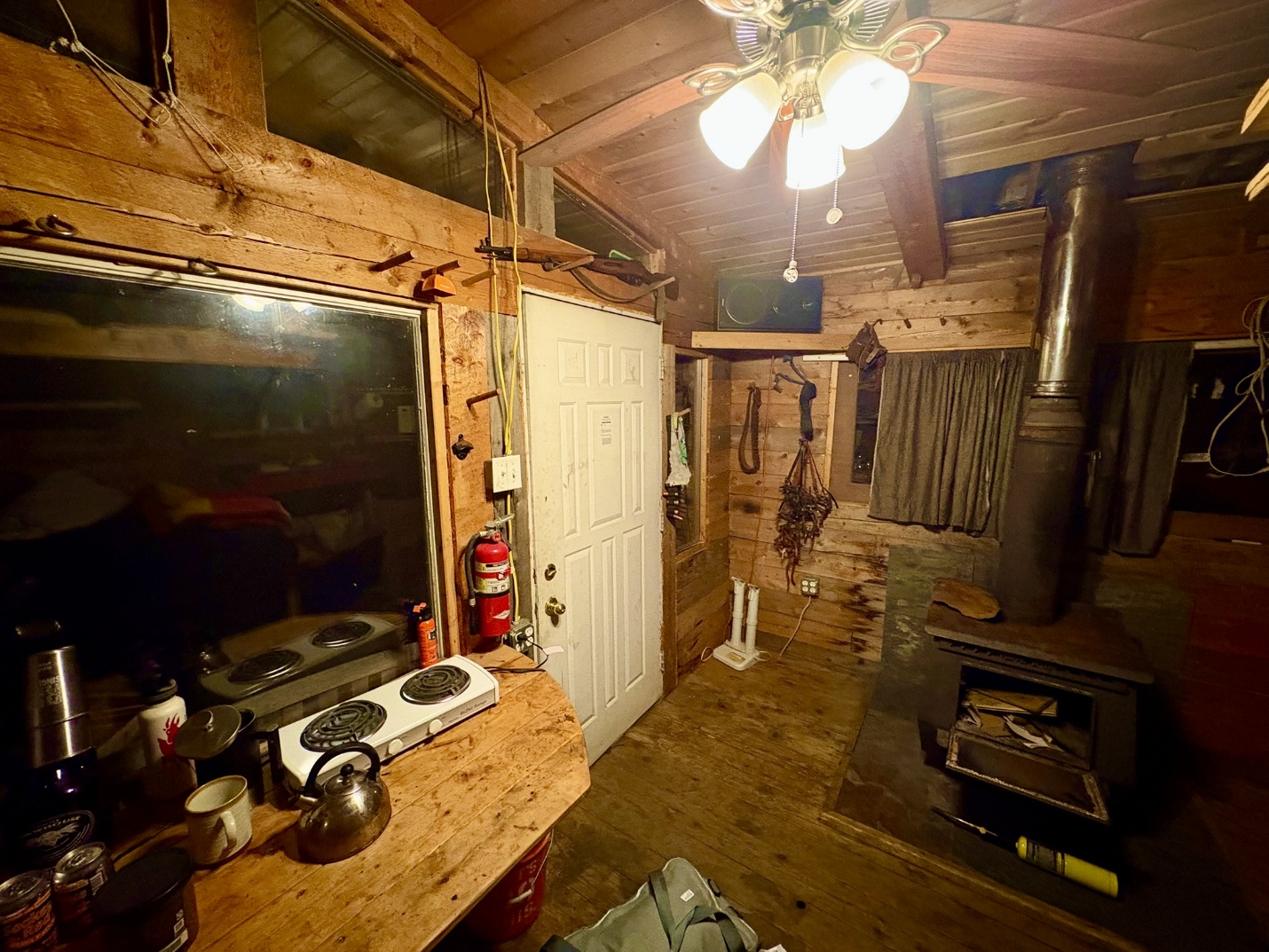 The dry cabin Kaleb stayed in