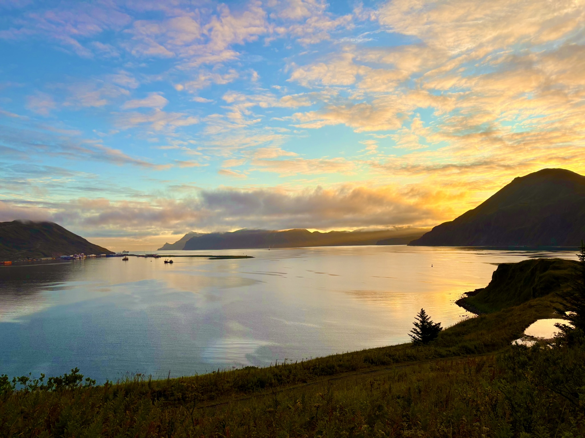 Scenic photo of Alaska