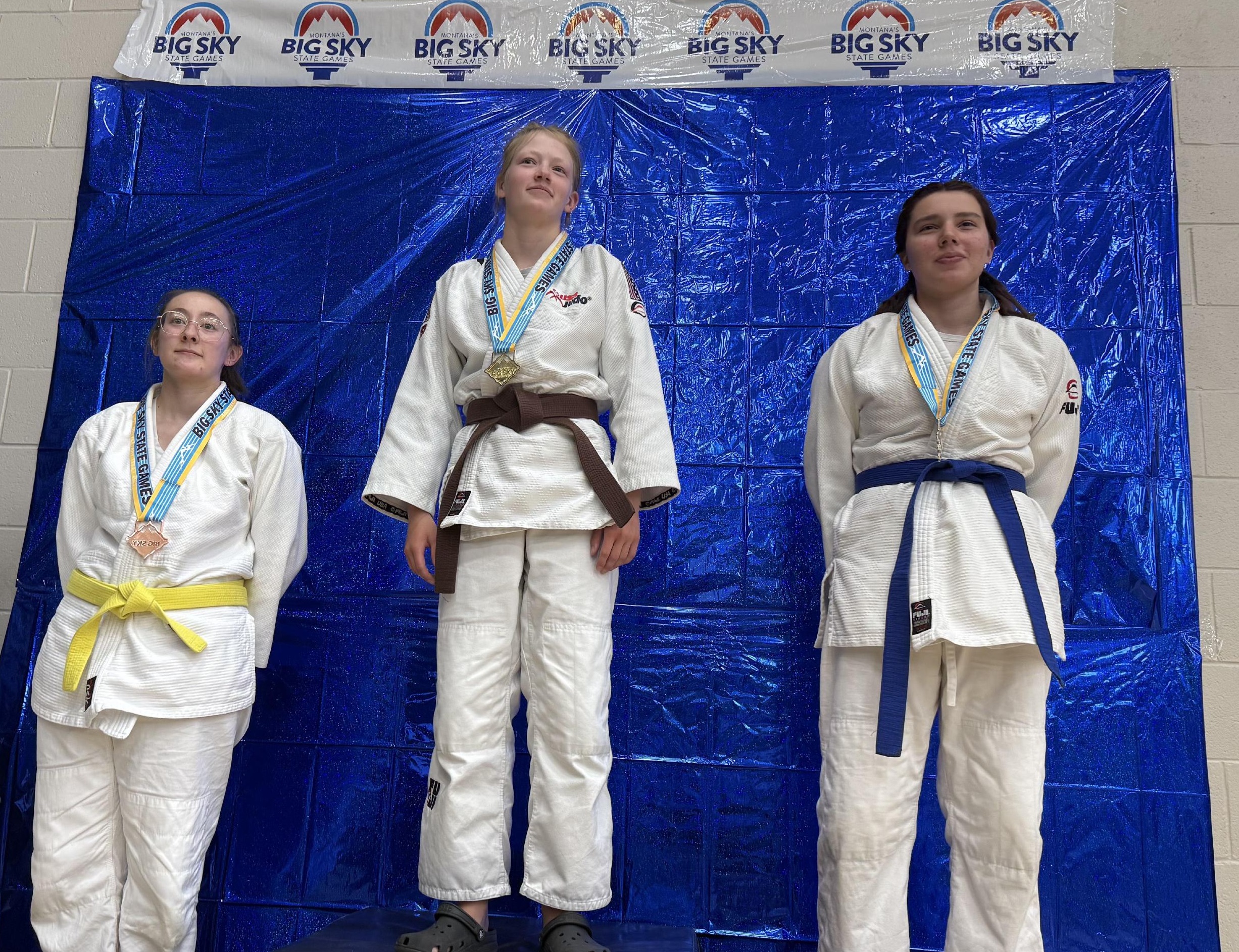 Female competitors including Jade Uriarte receive their awards
